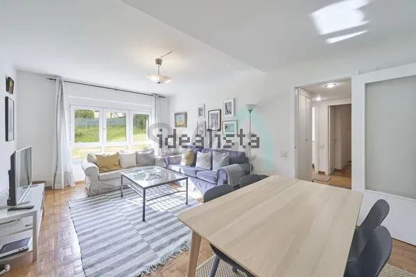 Alquiler de piso en Calle Juan Escalante de Mendoza - Photo 1