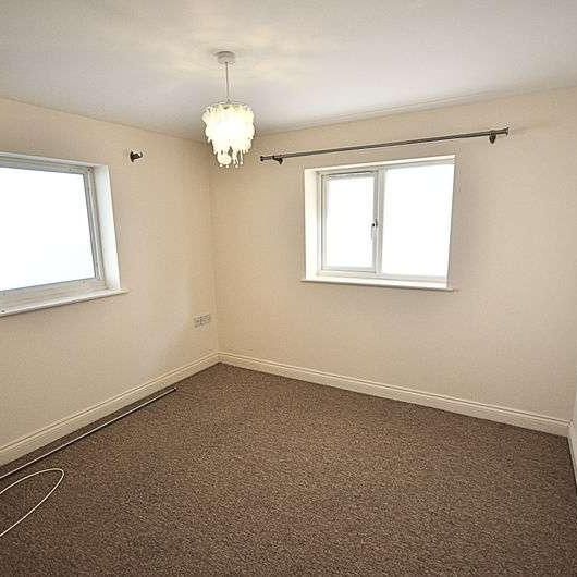 Purewell, Christchurch, BH23 - Photo 1