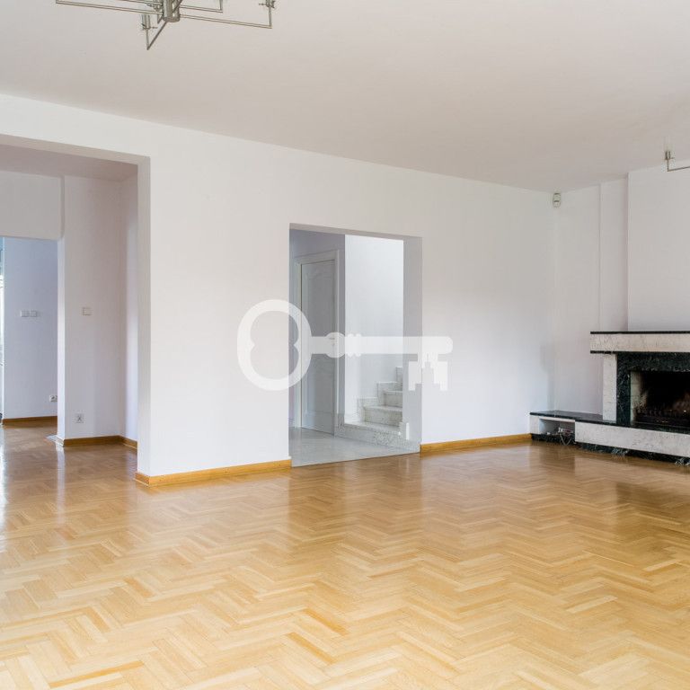 Warszawa, Wilanów, Warszawa, Wilanów - Zdjęcie 1