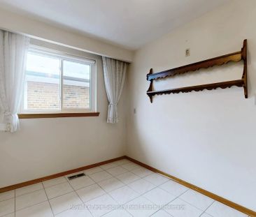 26 Starview Drive #Upper - Photo 4