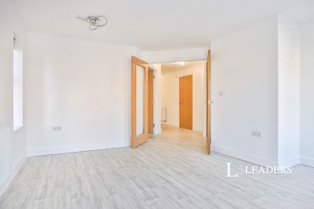 2 bedroom flat to rent - Photo 3