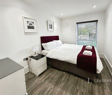 2 bedroom property to rent Denmark Villas, Hove, East Sussex, BN3 - Photo 5