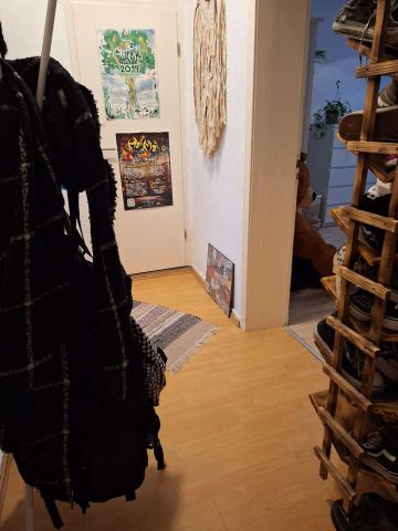 Gepflegte Altbauwohnung – ruhig, lichtdurchflutet, mit Balkon - Photo 3