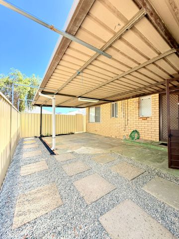 10 Serls Street, Armadale WA 6112 - House For Rent | Domain - Photo 3