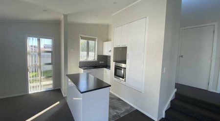 Precious Home in Mangere East - Photo 5