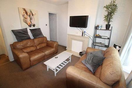 Newton Road (room, Burton Upon Trent, Staffordshire, DE15 - Photo 4