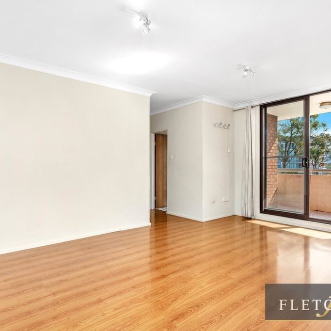 2 Bedroom Unit in the Heart of Wollongong - Photo 1