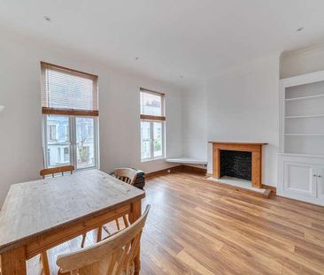 Caedmon Road, N7 - Photo 1