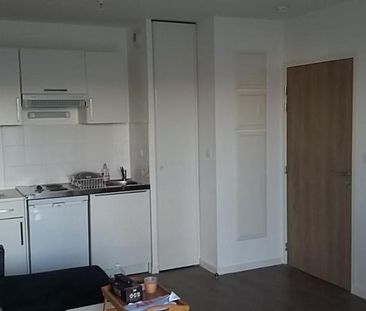 Studio - Quartier Petit-Port -Surface 26,42 m² - Photo 3