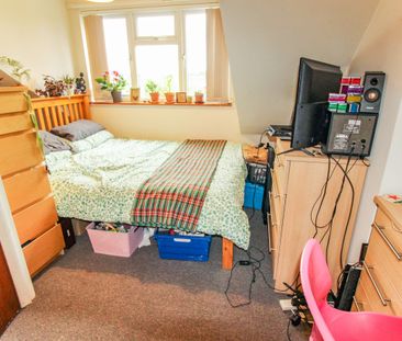 32 Charnwood Grove, NG2 7NT, NOTTINGHAM - Photo 4