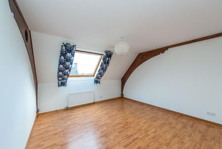 4 bedroom detached house to rent - Photo 5