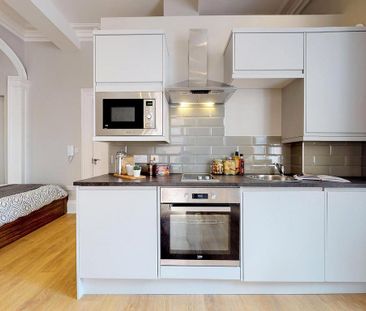 Studio to rent - Photo 5