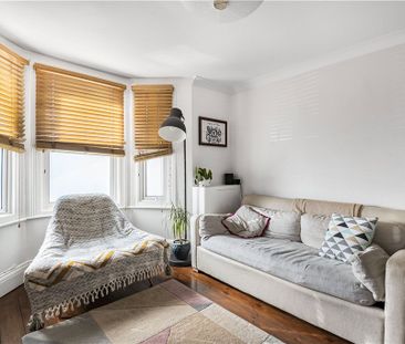 Hounslow Road, Hanworth, Feltham, TW13 6AA - Photo 1