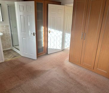 3 bedroom detached house to rent - Photo 6