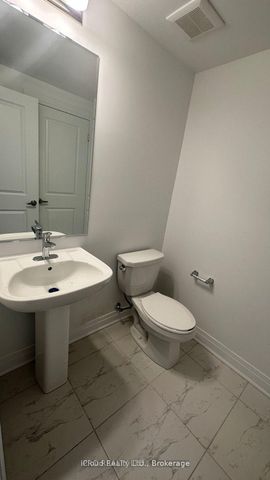 For Lease - 5173 Zionkate Lane, Mississauga, Ontario - Photo 3