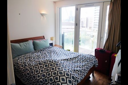 1 Bed Flat, Fairmont Avenue, E14 - Photo 2