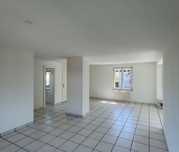 5.5-Zimmer-Maisonette-Wohnung inkl. Garage und Autoabstellplatz - Photo 3