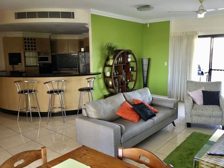 LEASE BREAK - LUXURY LIVING IN PARAP... - Photo 3