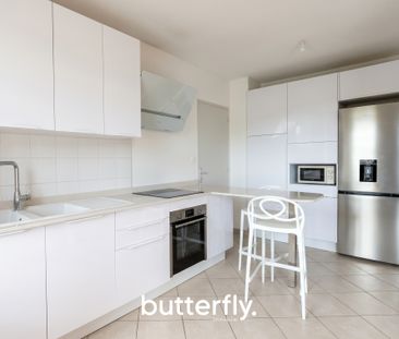 Location Appartement 2 pièces 44m² LES ABYMES 97139 - Photo 6