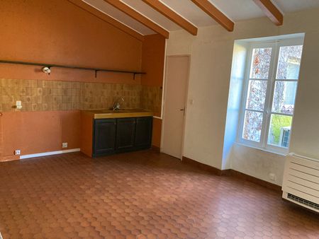 Location maison 3 pièces, 92.00m², Marans - Photo 3