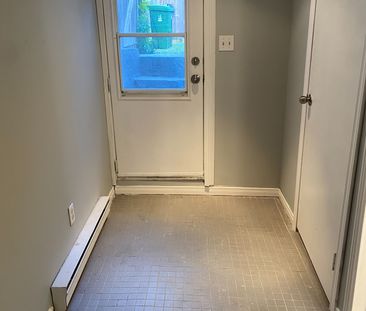 For Lease - 61 Rushbrooke Avenue Unit# Lower, Toronto, Ontario - Photo 3