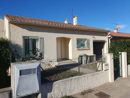 Location Maison 4 pièces 77m² ST CYPRIEN 66750 - Photo 5