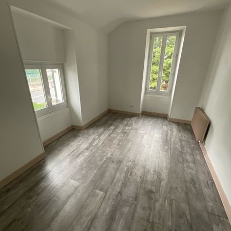 Location Appartement 4 pièces 85m² BOURGES 18000 - Photo 1