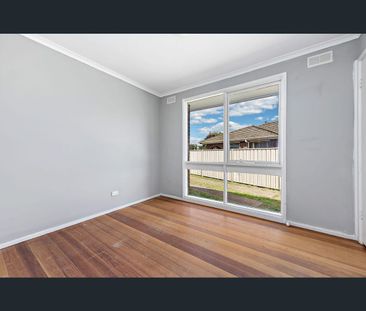 9 Myrtle St, Melton South, Vic 3338 - Photo 1