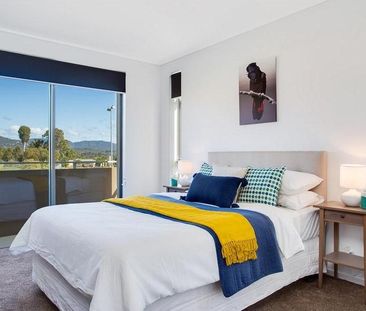 FANTASTIC LOCATION! WALK TO ROBINA TOWN CENTER! - Photo 2