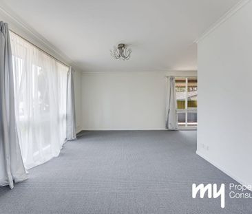 30 Popondetta Place, Glenfield, NSW 2167 - Photo 3