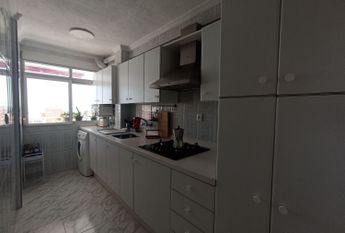 Alquiler de piso en Paseo marítimo de levante, 1