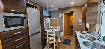 80 University Avenue, Belfast, BT7 1GY - Photo 4