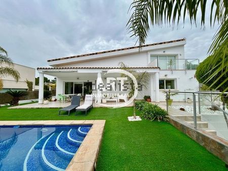 Alquiler de casa o chalet independiente en Calle Tórtora - Photo 5