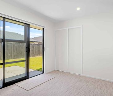 Four Bedroom Family Home In Halswell! - Photo 4