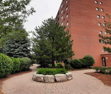 Heritage Place - Photo 1