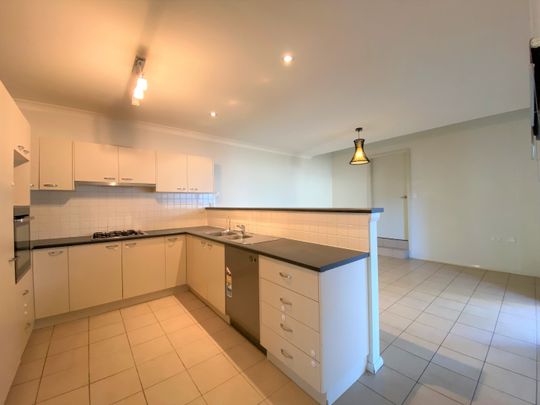15 ISLINGTON ROAD, Stanhope Gardens NSW 2768 - House For Rent | Domain - Photo 1