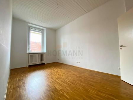 Attraktive Stadtwohnung für 2 Jahre zu vermieten, Einbauküche, Garage, Lift, Balkon, Parkett uvm. - Photo 4