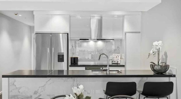 Two bedroom, Two bathroom on SPLIT LEVEL - FUR... - Photo 1