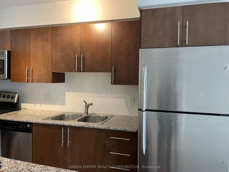 Quantum North Tower Lofts #1201 - Photo 3