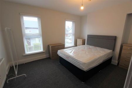 39 Rathdrum Street, Off Lisburn Road, Belfast, BT9 7GB - Photo 4