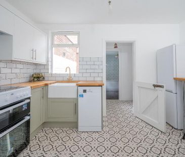 82 Roslyn Street, Belfast, BT6 8JJ - Photo 6
