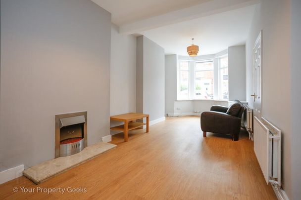 19 Titania Street, Belfast, BT6 8NT - Photo 1