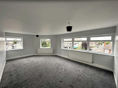 3 bedroom apartment to rent - Photo 4