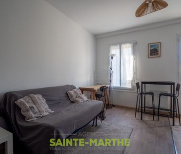 A LOUER - T2 MEUBLE CENTRE VILLE NIORT - Photo 2