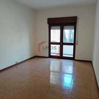Apartamento T2 - Photo 1