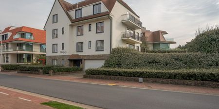 Appartement te huur in Het Zoute voor € 2.350 met 2 slaapkamers - Photo 3
