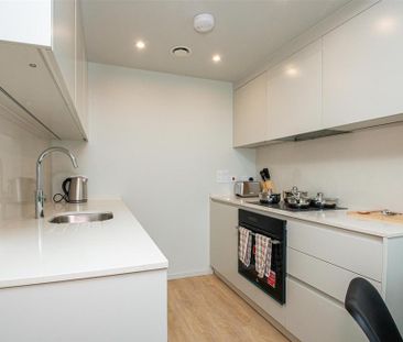 1 bedroom apartment to rent - Photo 6