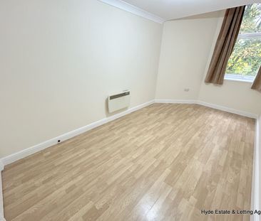 Flat 7, 21 The Rock, Bury, BL9 0JP - Photo 6