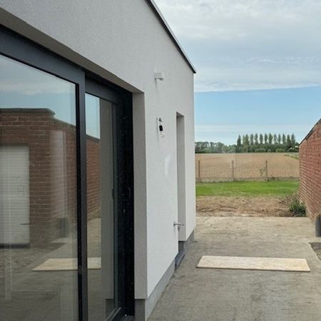 Gerenoveerde energiezuinige HOB met tuin 2 slaapkamers - Photo 3