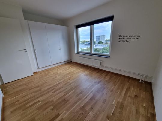 Stenkvistavägen, Bandhagen - Photo 1